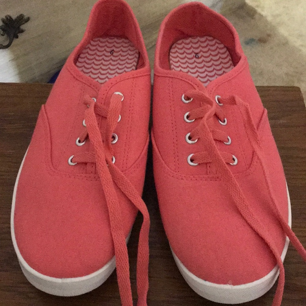 Walmart Women’s pink and white shoes